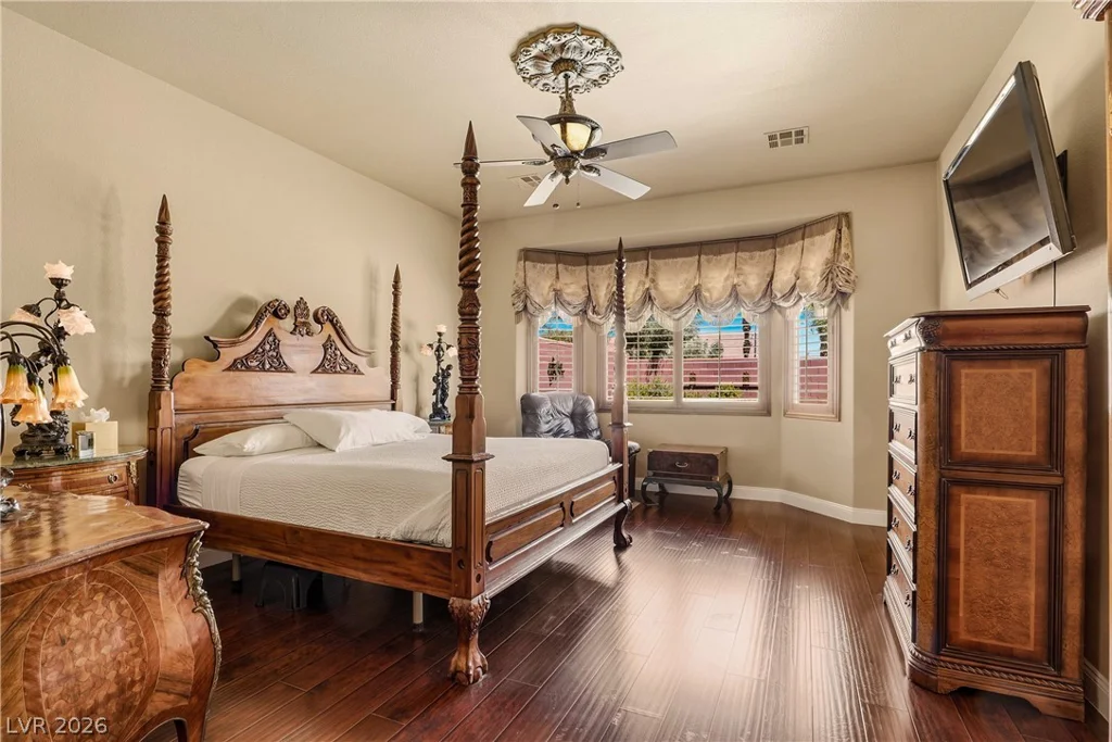 9518 Quiet Valley, Las Vegas, NV 89149