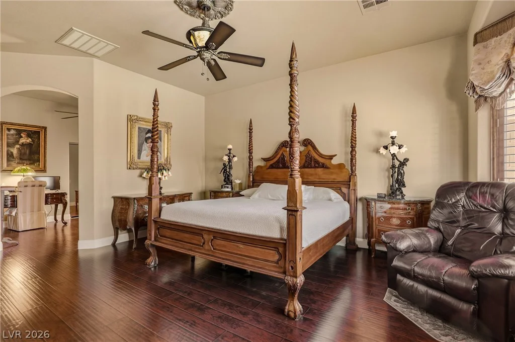9518 Quiet Valley, Las Vegas, NV 89149