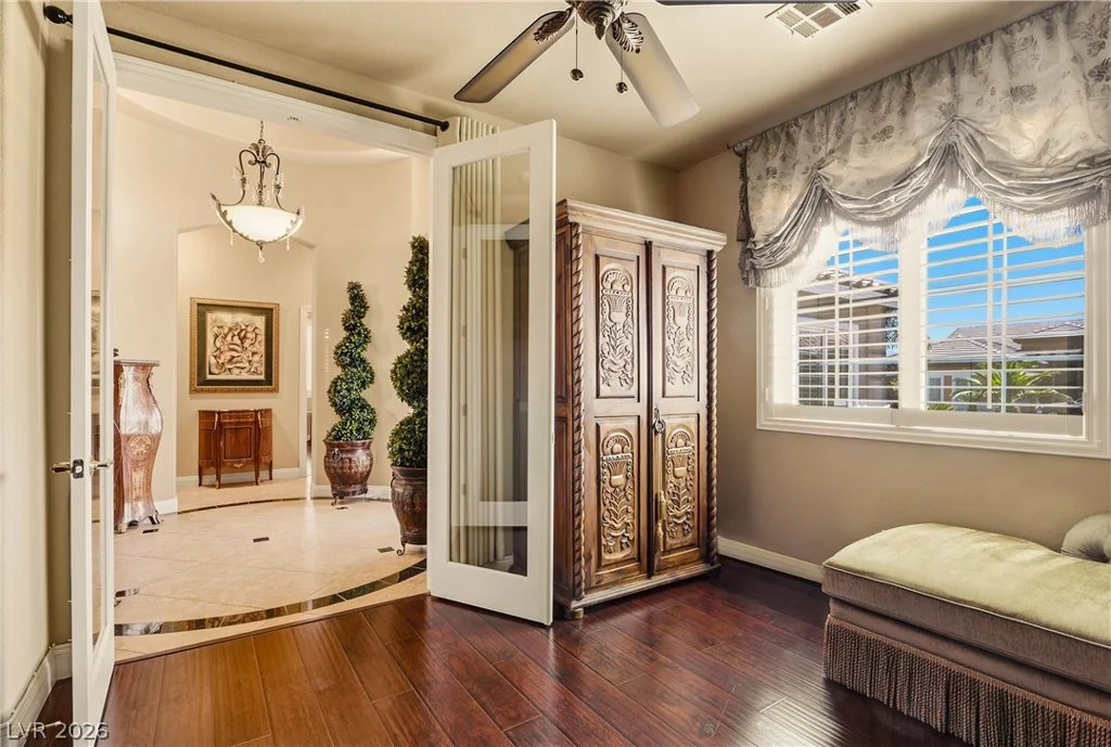 9518 Quiet Valley, Las Vegas, NV 89149