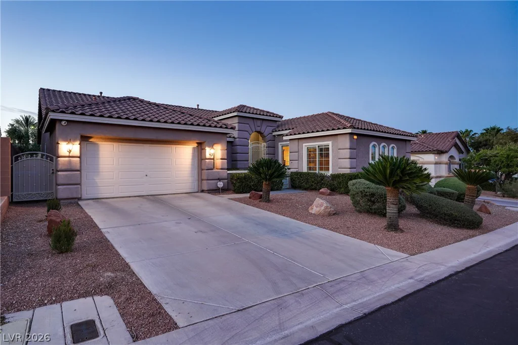 9518 Quiet Valley, Las Vegas, NV 89149