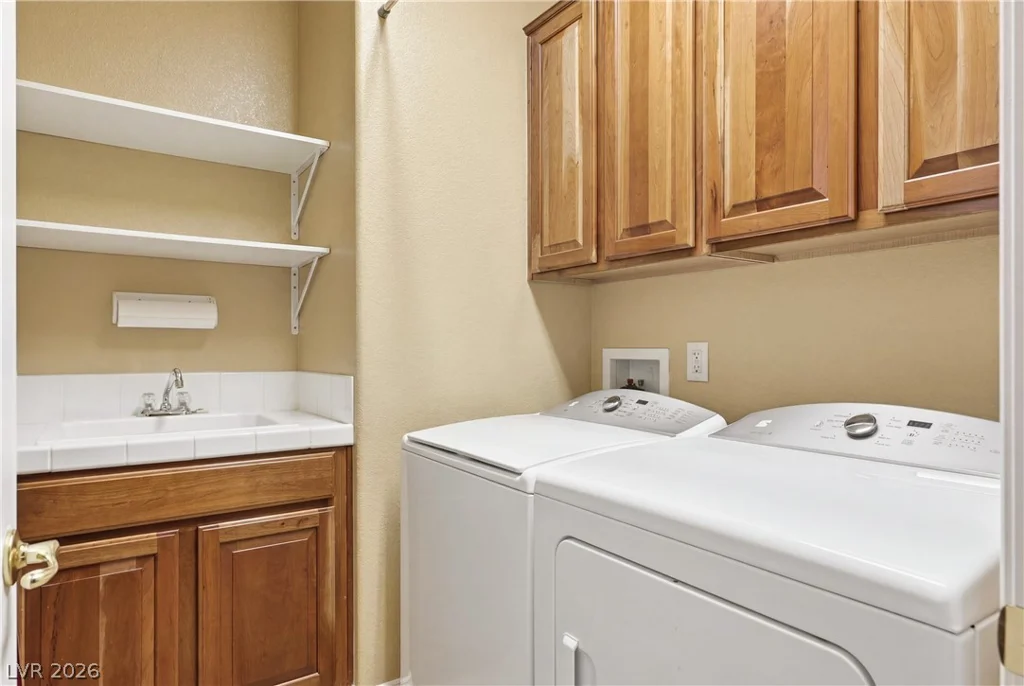 9518 Quiet Valley, Las Vegas, NV 89149