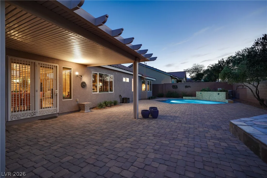 9518 Quiet Valley, Las Vegas, NV 89149