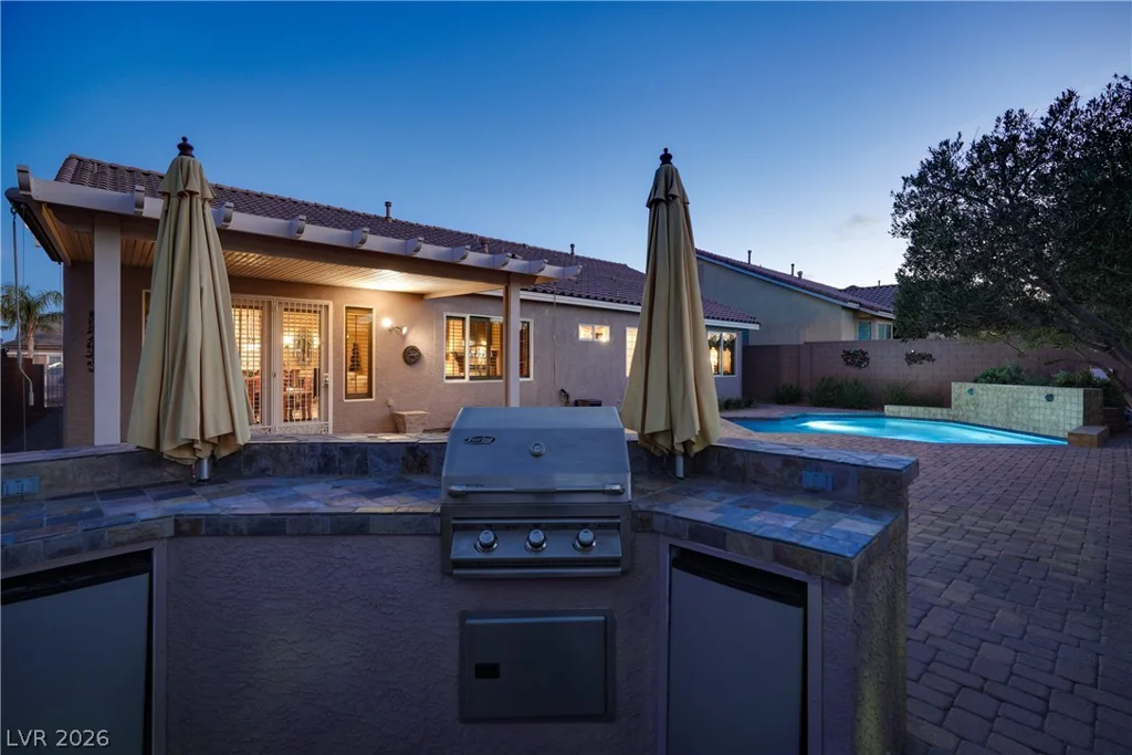 9518 Quiet Valley, Las Vegas, NV 89149