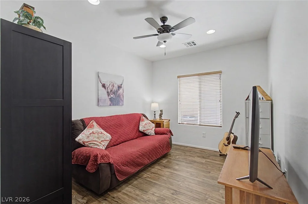 7681 Songster, North Las Vegas, NV 89084