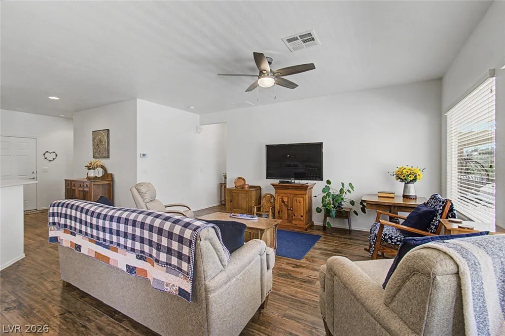 7681 Songster, North Las Vegas, NV 89084