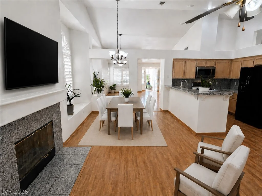 1809 Lyell Canyon, Las Vegas, NV 89134