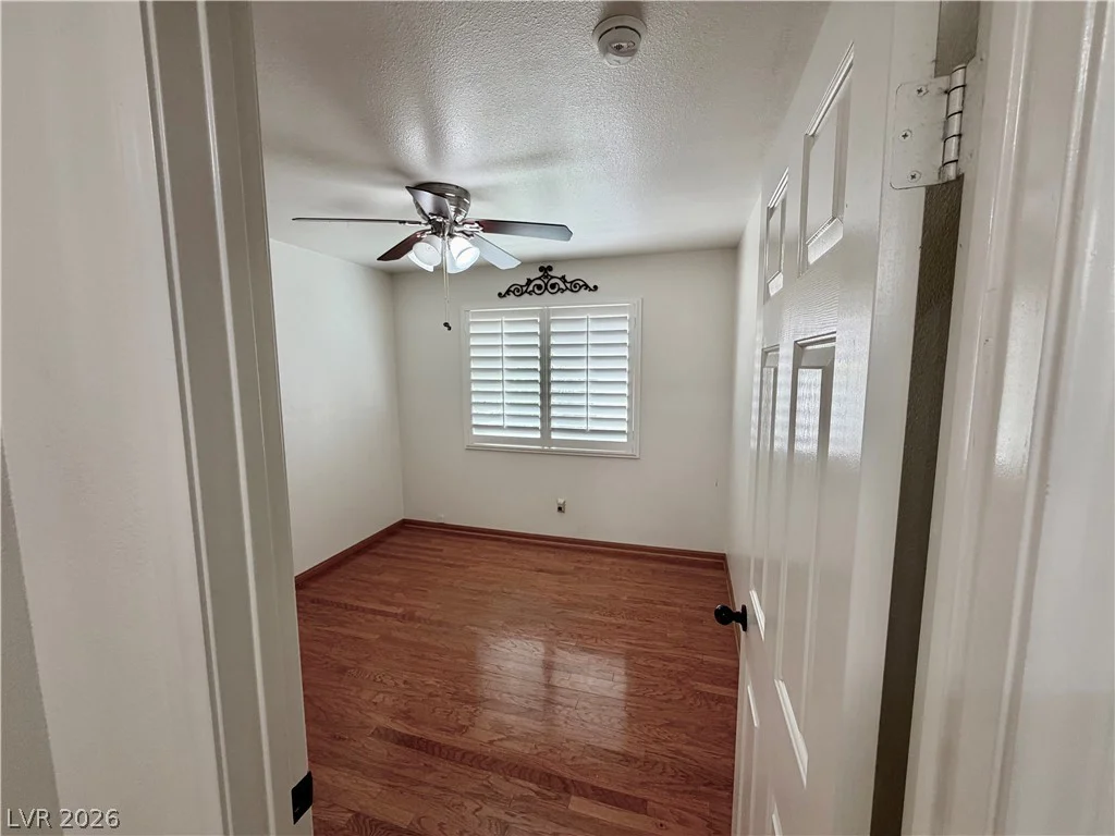 1809 Lyell Canyon, Las Vegas, NV 89134