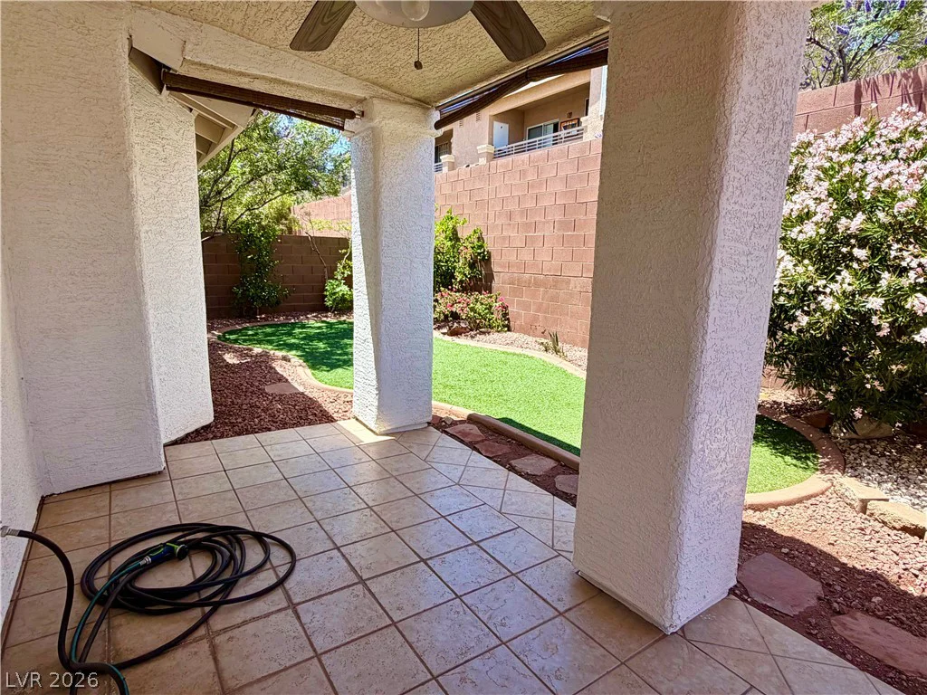 1809 Lyell Canyon, Las Vegas, NV 89134