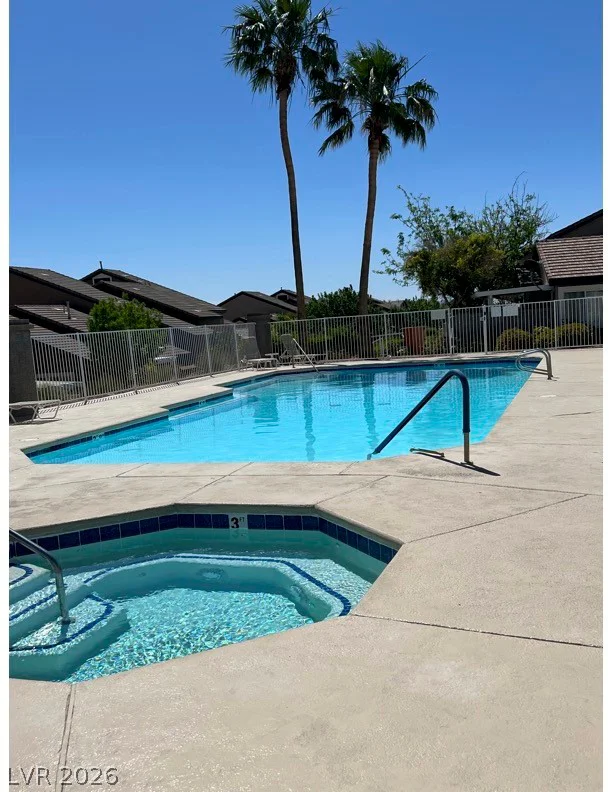 512 Crimson View, Las Vegas, NV 89144