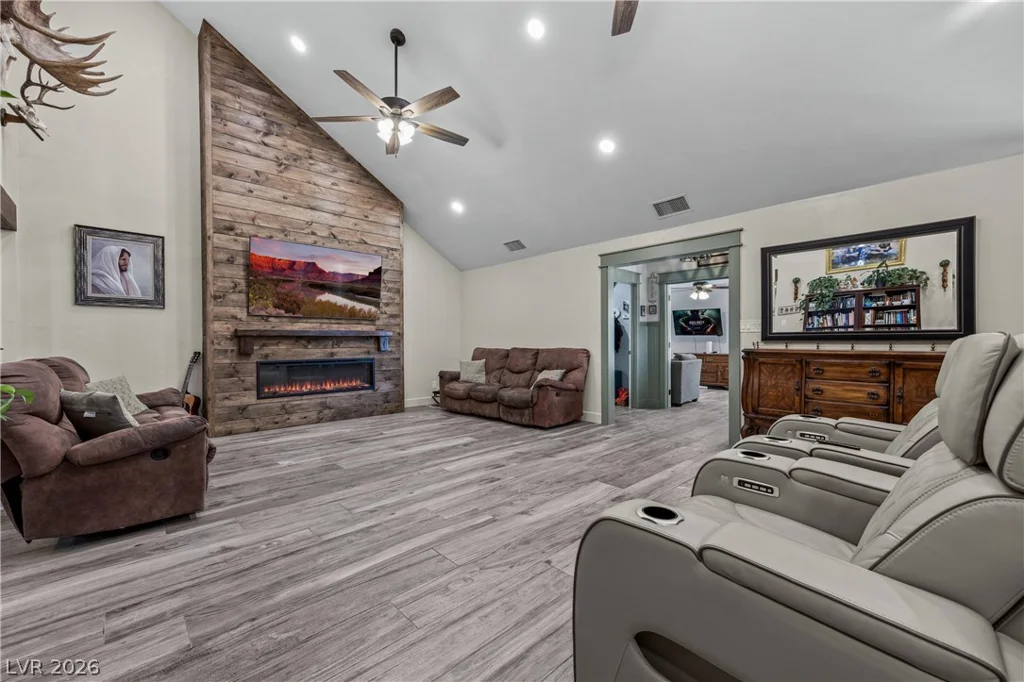 750 Leming, Overton, NV 89040