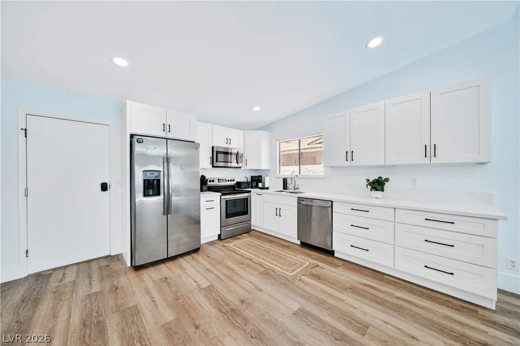 6191 Bullion, Las Vegas, NV 89103