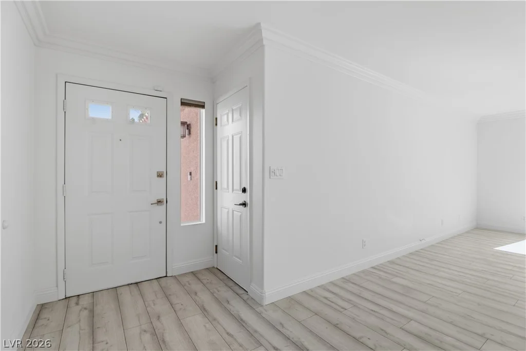 9537 Wooden Pier, Las Vegas, NV 89117