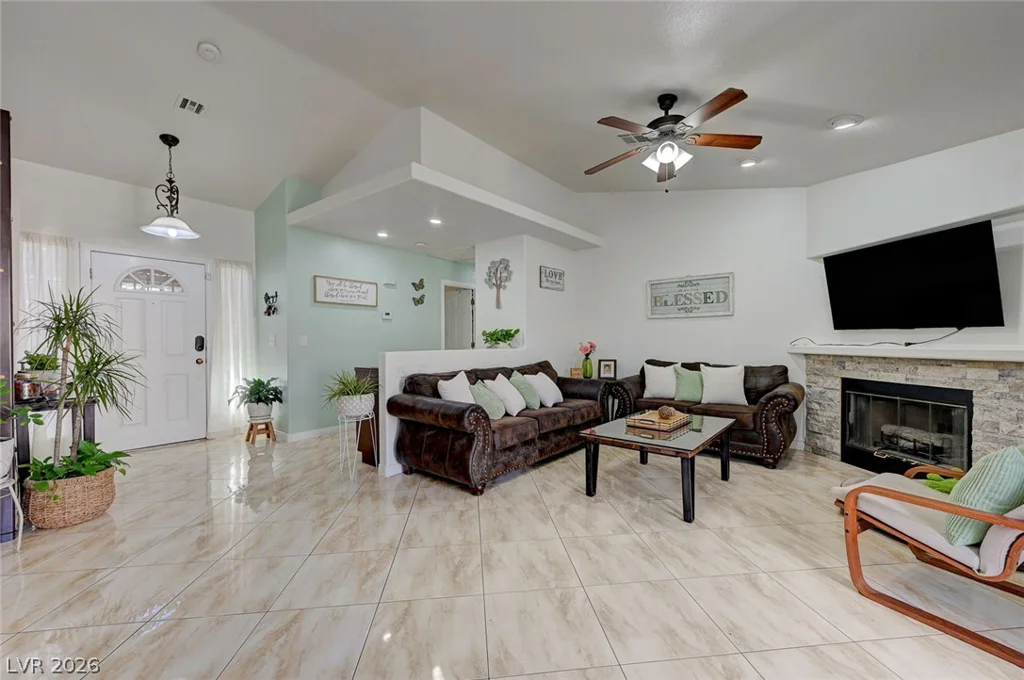 5416 Bible, North Las Vegas, NV 89031