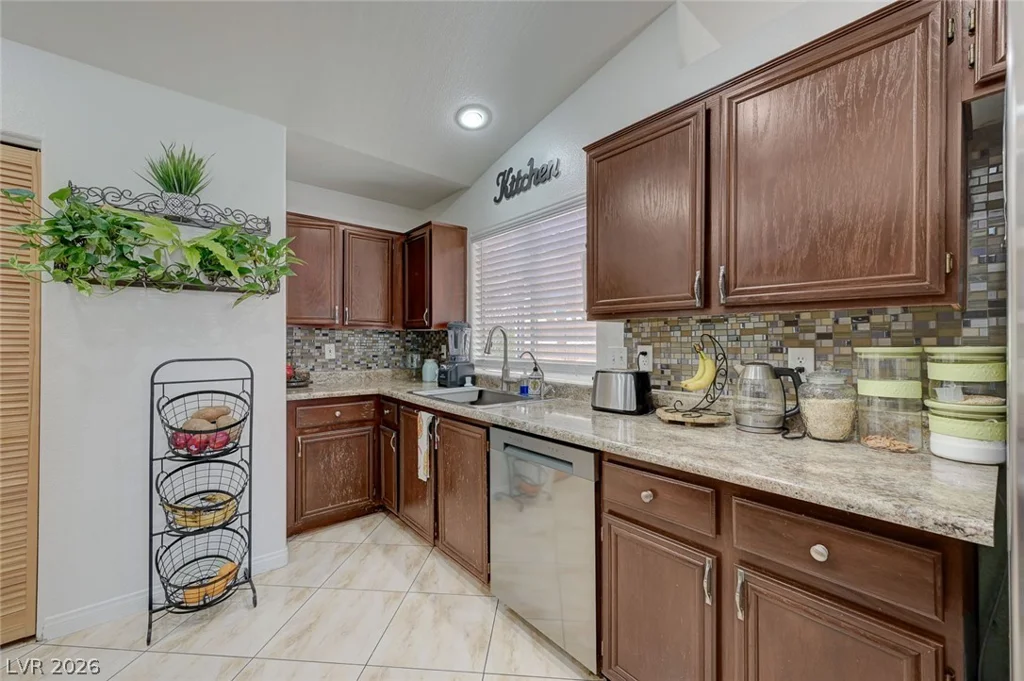 5416 Bible, North Las Vegas, NV 89031