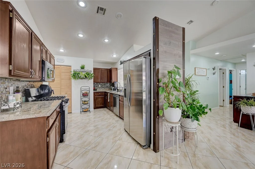 5416 Bible, North Las Vegas, NV 89031
