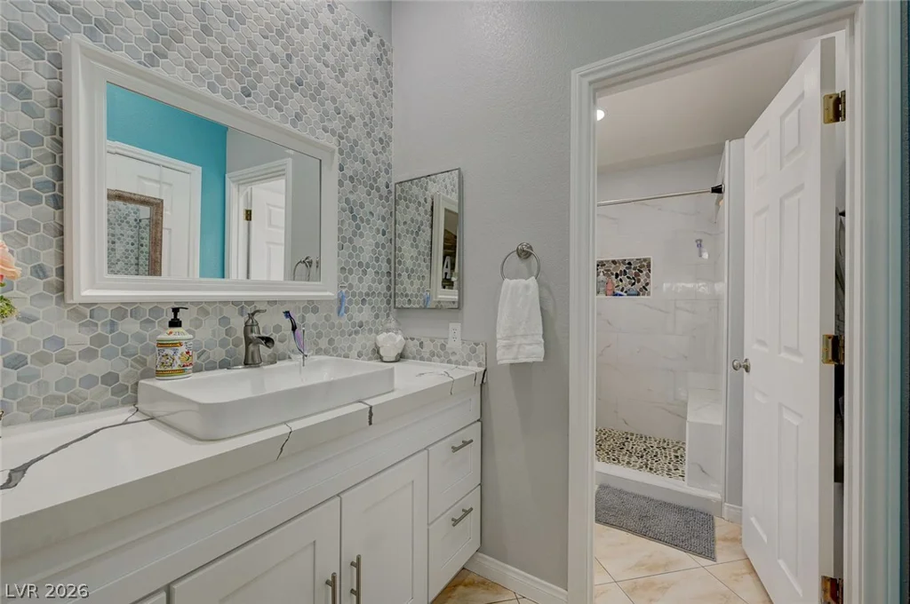 5416 Bible, North Las Vegas, NV 89031