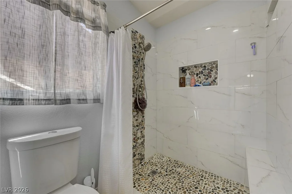 5416 Bible, North Las Vegas, NV 89031