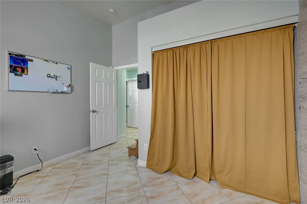 5416 Bible, North Las Vegas, NV 89031