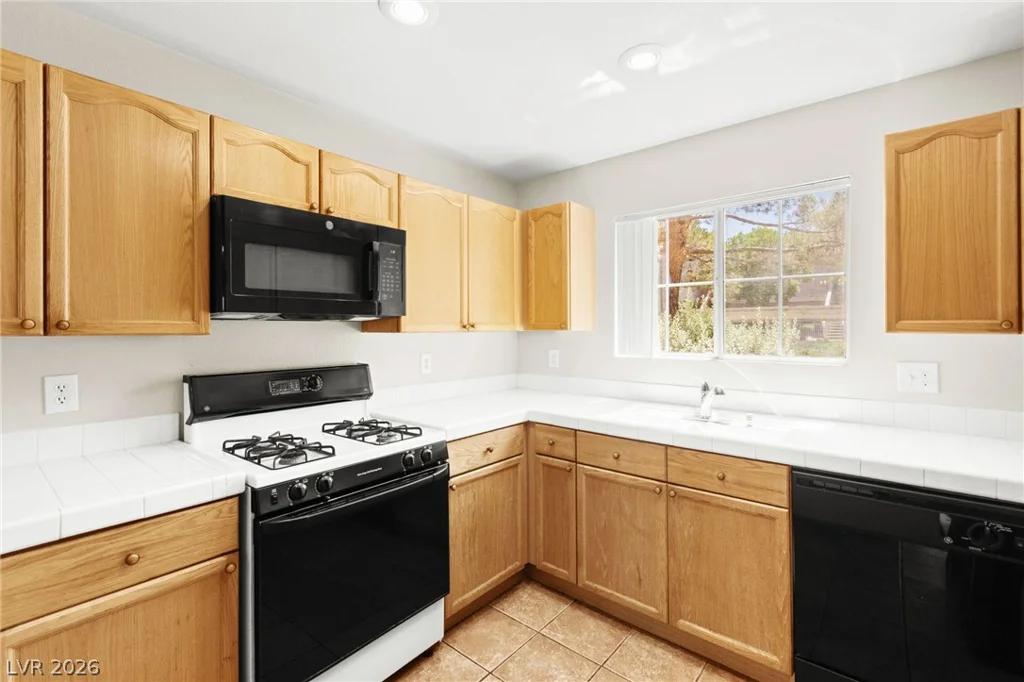 10524 Autumn Pine, Las Vegas, NV 89144
