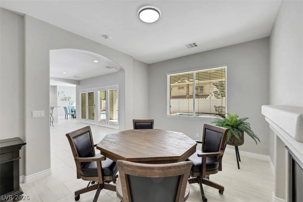 160 Tamarron Cliffs, Las Vegas, NV 89148