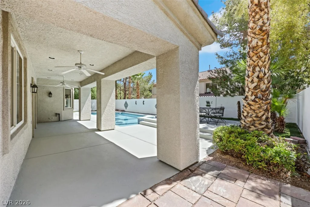 160 Tamarron Cliffs, Las Vegas, NV 89148