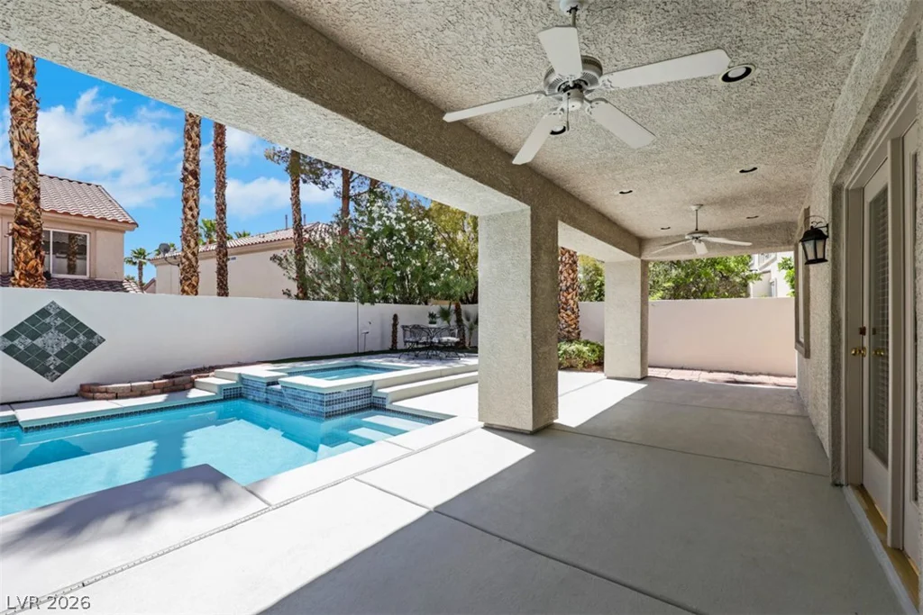 160 Tamarron Cliffs, Las Vegas, NV 89148
