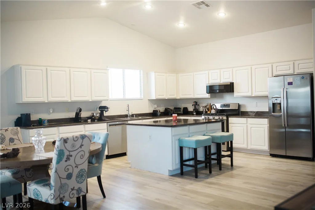 517 Pearberry, Las Vegas, NV 89183
