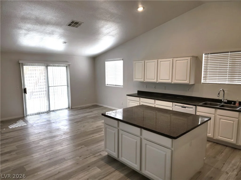 517 Pearberry, Las Vegas, NV 89183