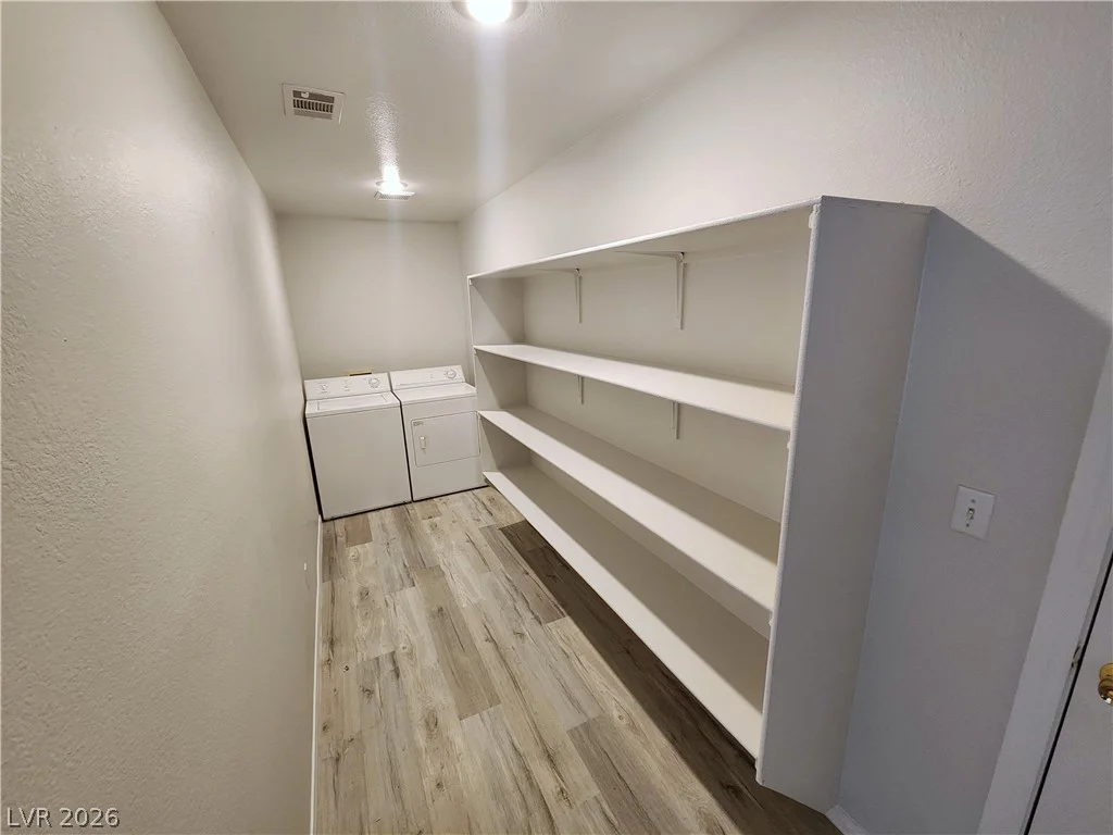 517 Pearberry, Las Vegas, NV 89183