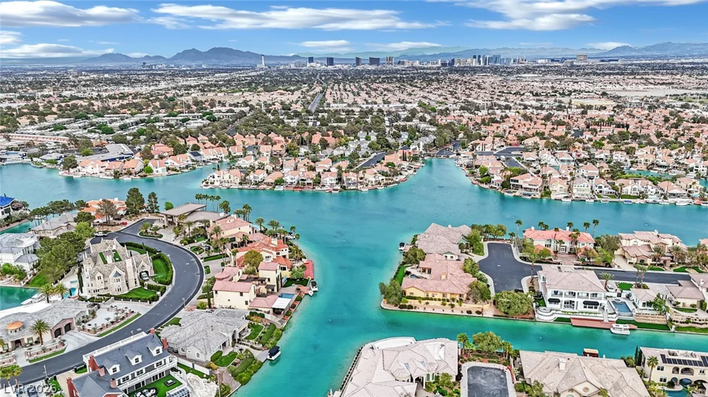 3264 Coral Harbor, Las Vegas, NV 89117