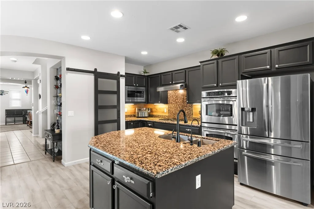 5708 Mammoth Mountain, North Las Vegas, NV 89081
