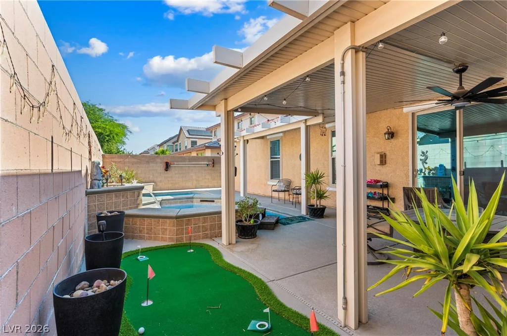 5708 Mammoth Mountain, North Las Vegas, NV 89081