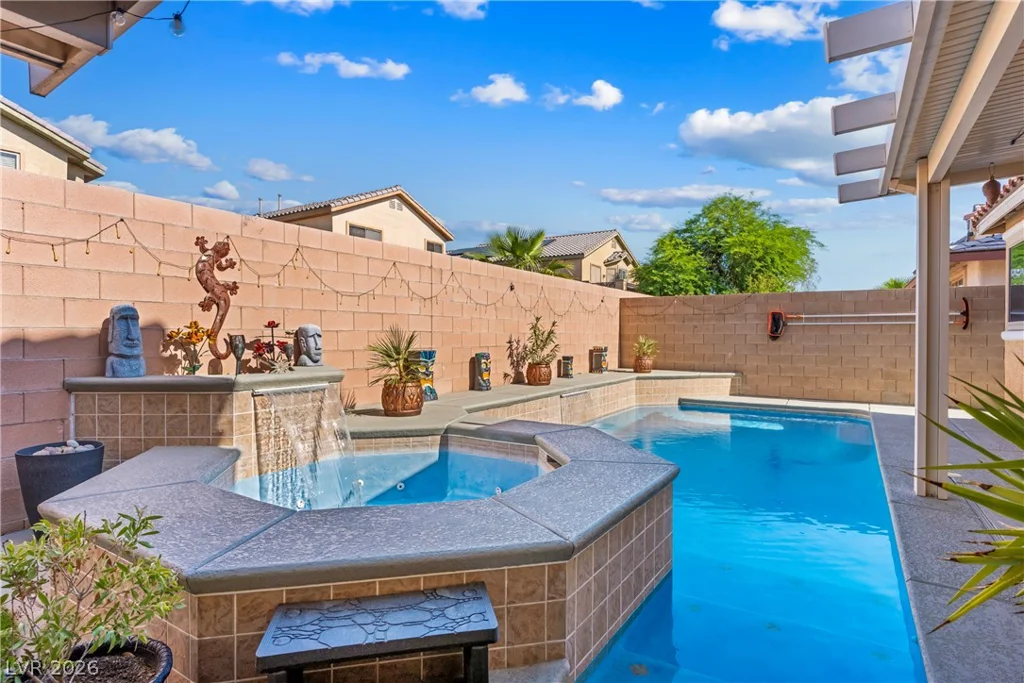 5708 Mammoth Mountain, North Las Vegas, NV 89081