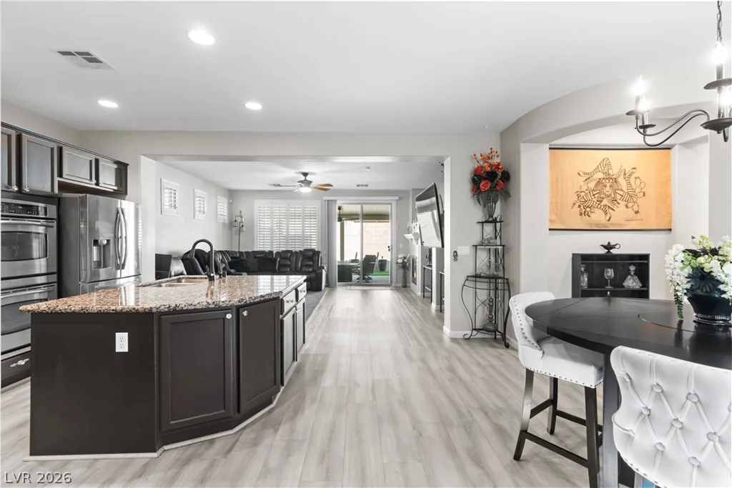 5708 Mammoth Mountain, North Las Vegas, NV 89081