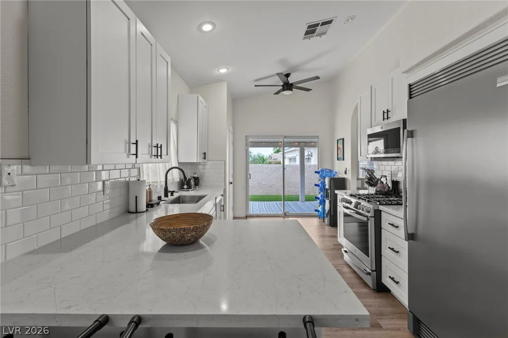 2212 Alanhurst, Henderson, NV 89052