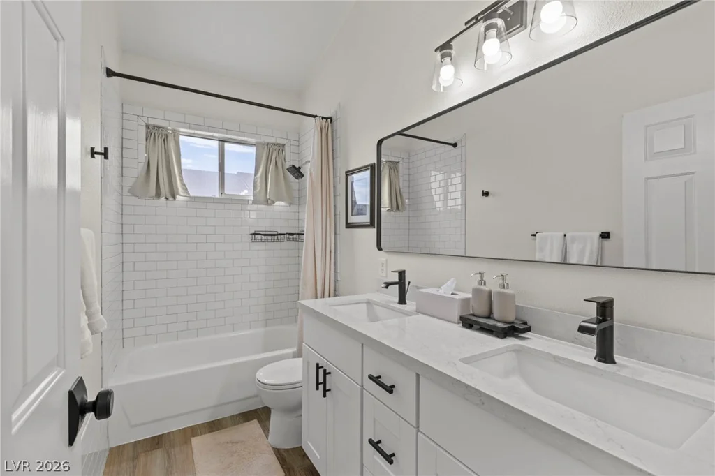 2212 Alanhurst, Henderson, NV 89052