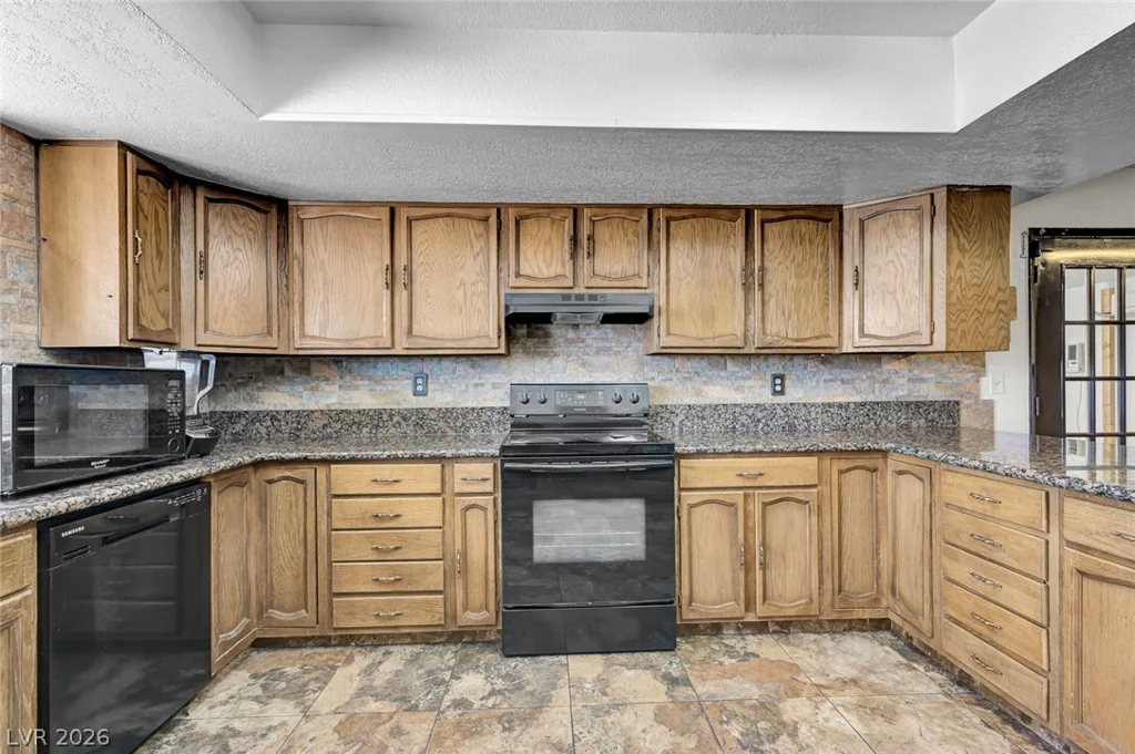 6975 Obannon, Las Vegas, NV 89117