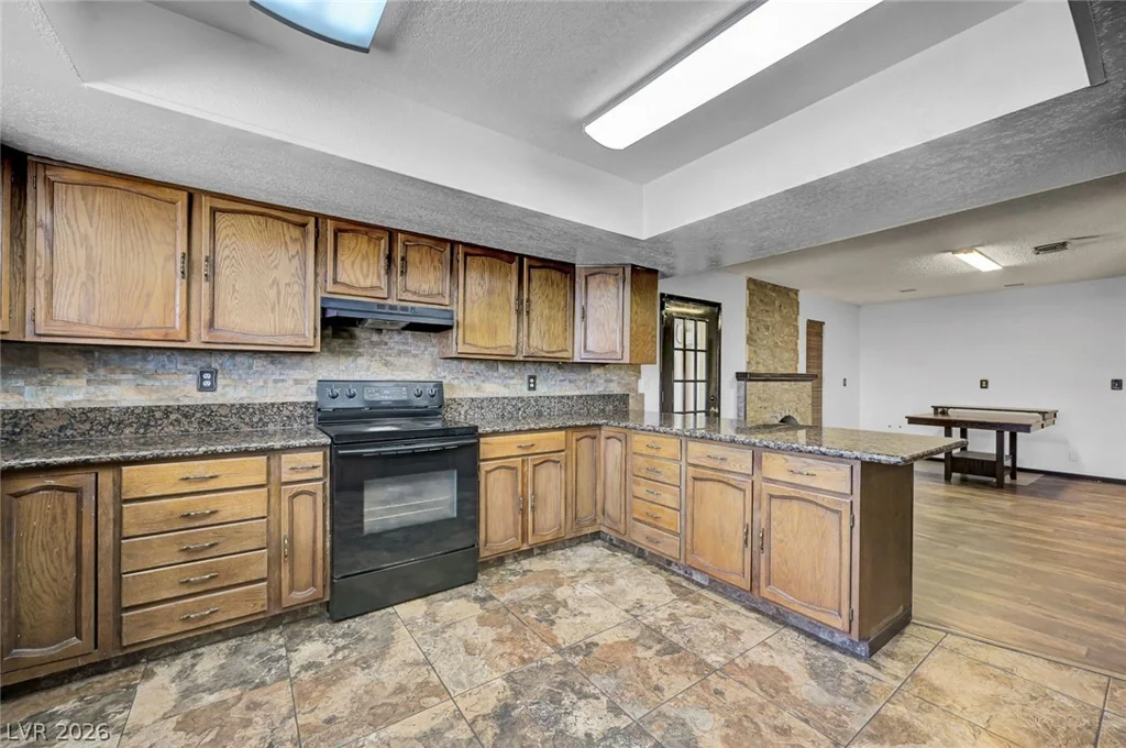 6975 Obannon, Las Vegas, NV 89117