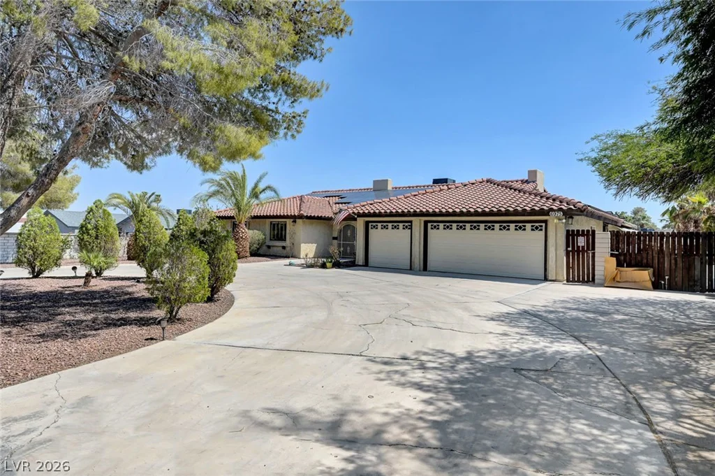 6975 Obannon, Las Vegas, NV 89117