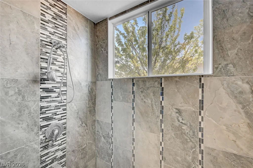 6975 Obannon, Las Vegas, NV 89117
