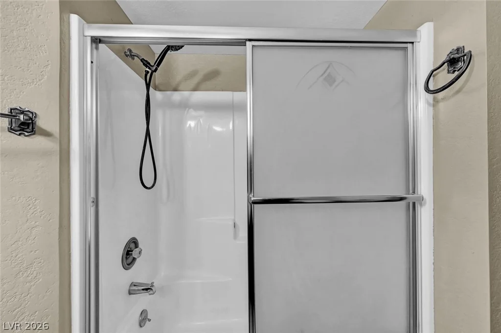 6975 Obannon, Las Vegas, NV 89117