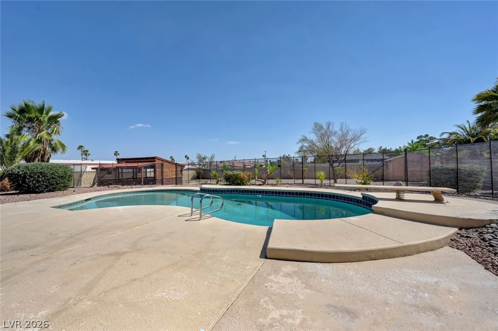6975 Obannon, Las Vegas, NV 89117