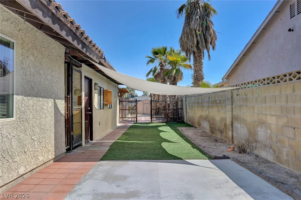 6975 Obannon, Las Vegas, NV 89117