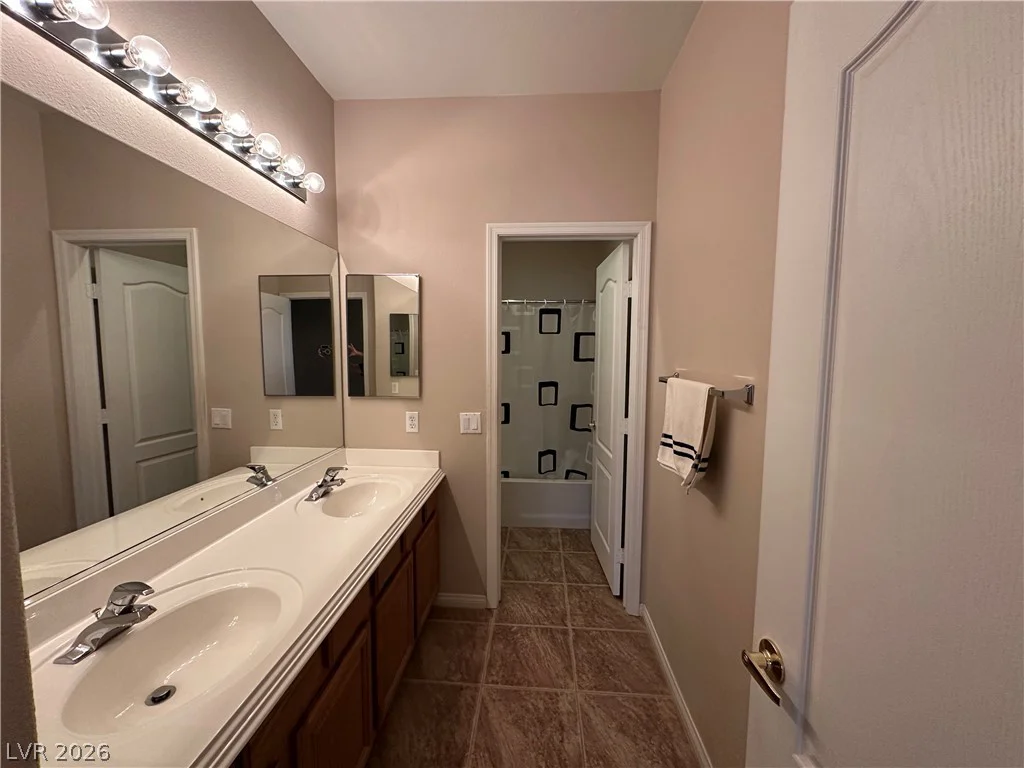 715 Leicester, Henderson, NV 89002
