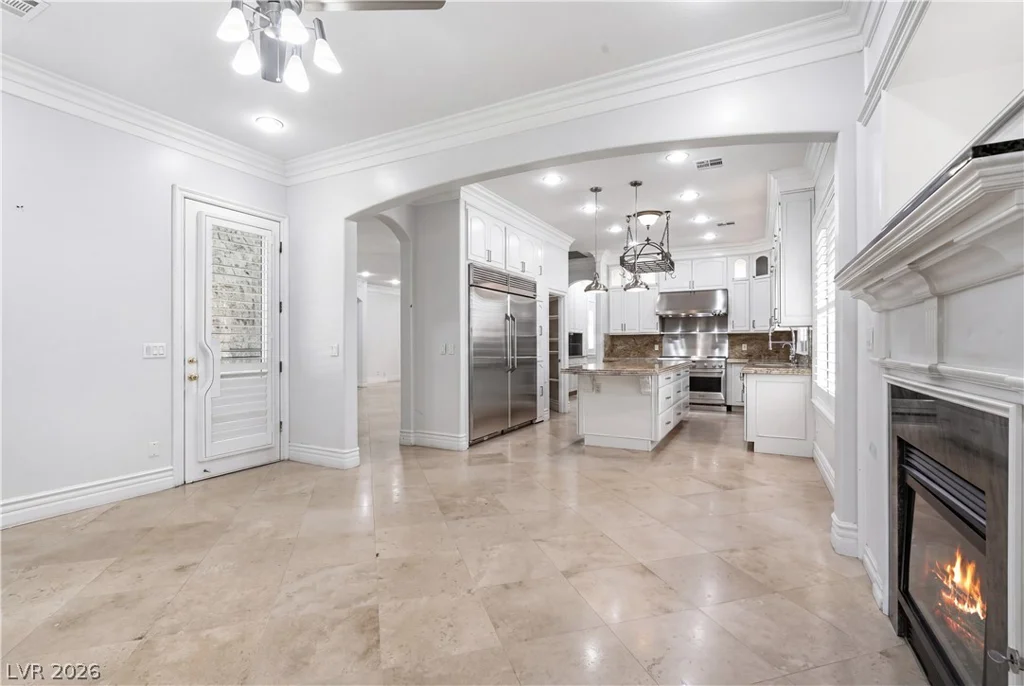 3283 Squire, Las Vegas, NV 89135