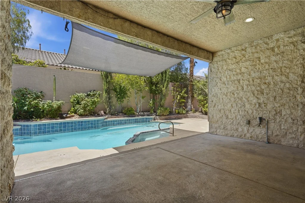 3283 Squire, Las Vegas, NV 89135