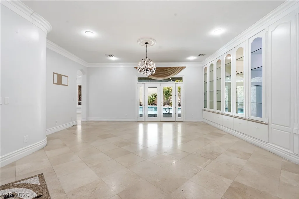 3283 Squire, Las Vegas, NV 89135