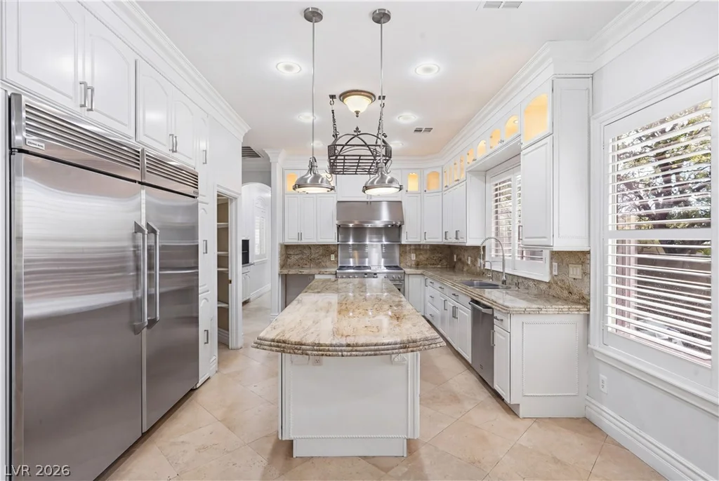 3283 Squire, Las Vegas, NV 89135