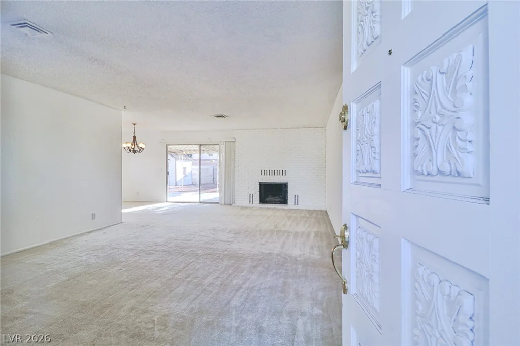 1517 Bryn Mawr, Las Vegas, NV 89102