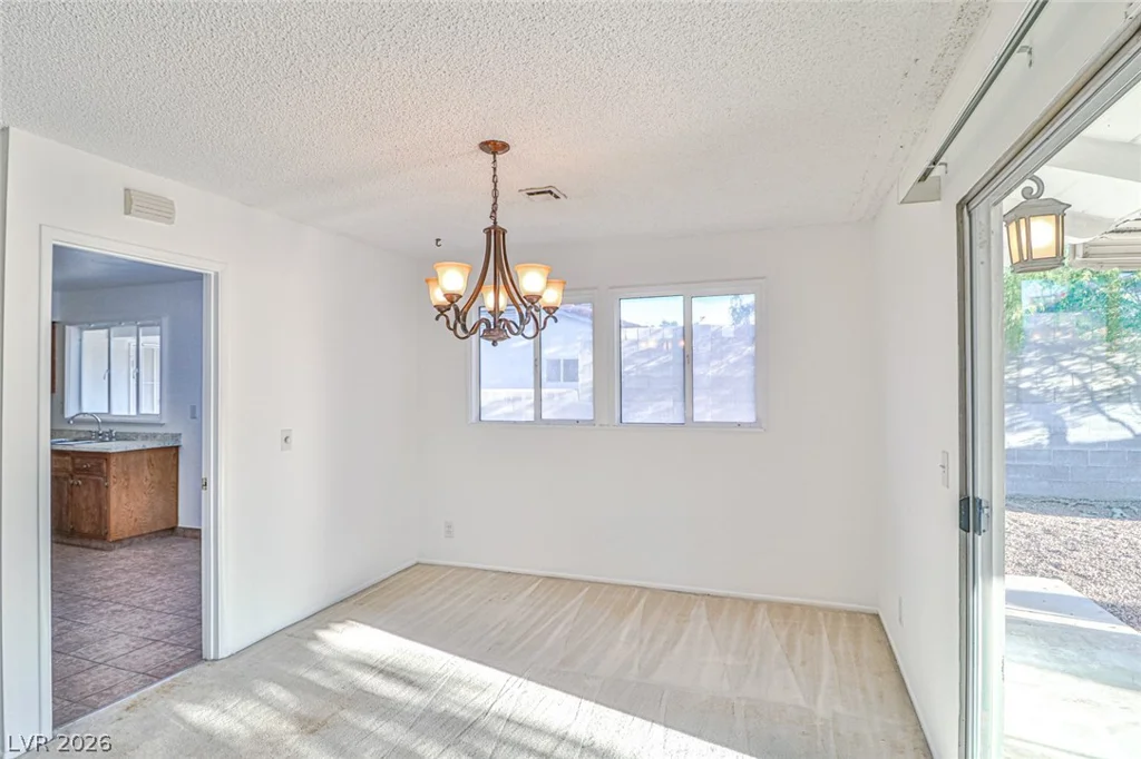 1517 Bryn Mawr, Las Vegas, NV 89102